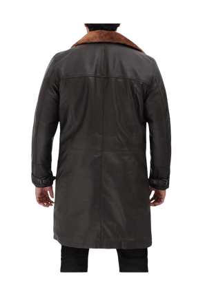 Long dark coat with brown collar 